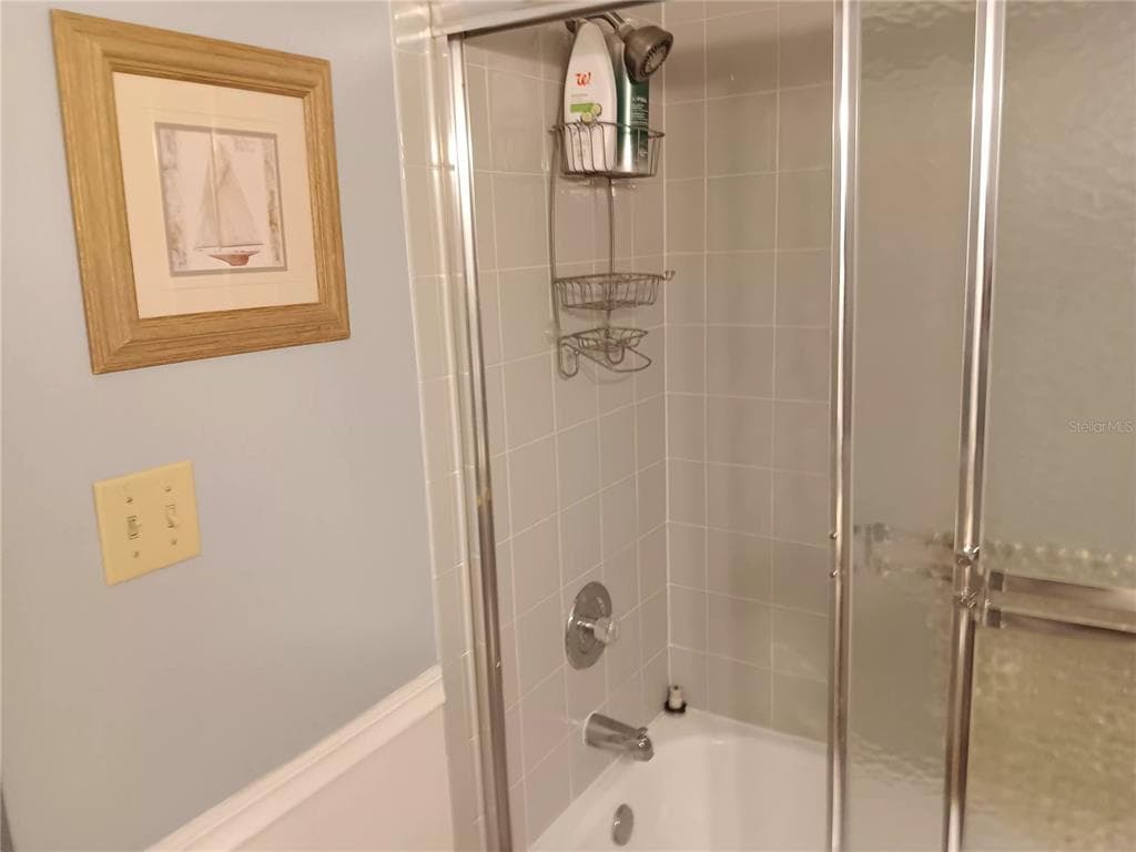 17960 GULF BOULEVARD 118 photo 24