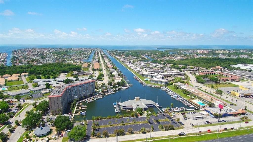 5015 US HIGHWAY 19 408 photo 2