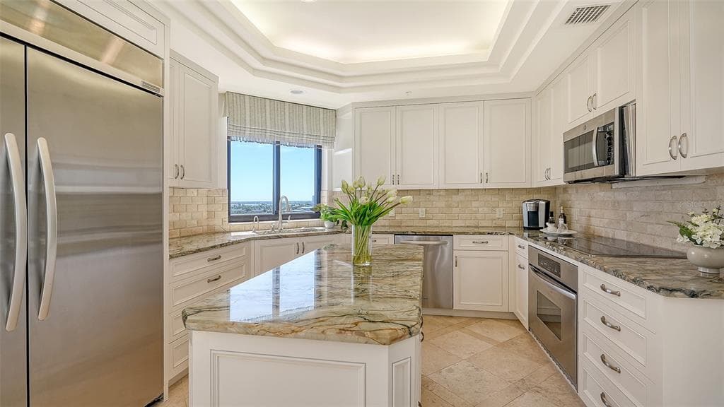 435 L AMBIANCE DRIVE L707 photo 24