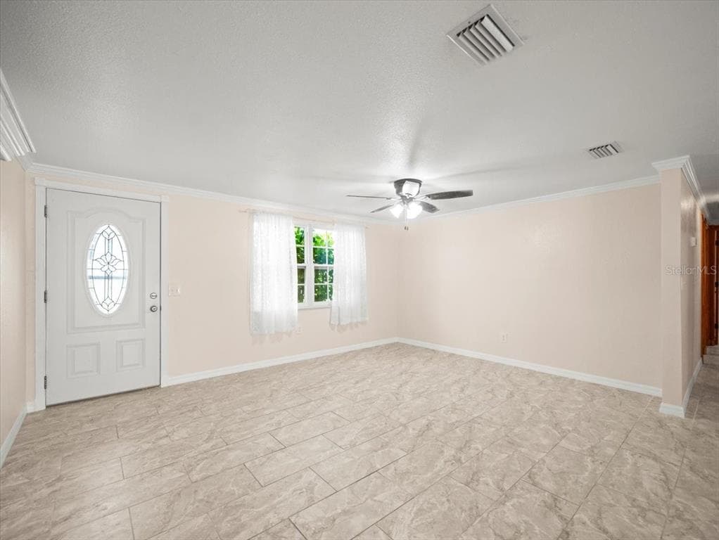 3408 CRAPE MYRTLE DRIVE photo 6