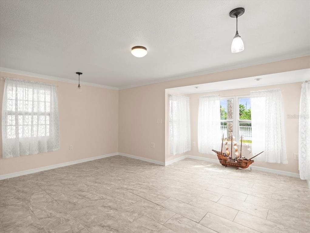 3408 CRAPE MYRTLE DRIVE photo 17