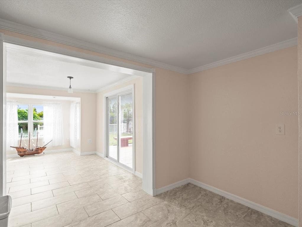 3408 CRAPE MYRTLE DRIVE photo 16
