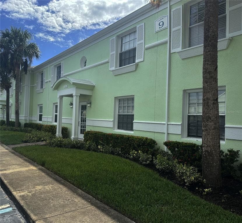 4859 COQUINA KEY DRIVE SE C photo 2