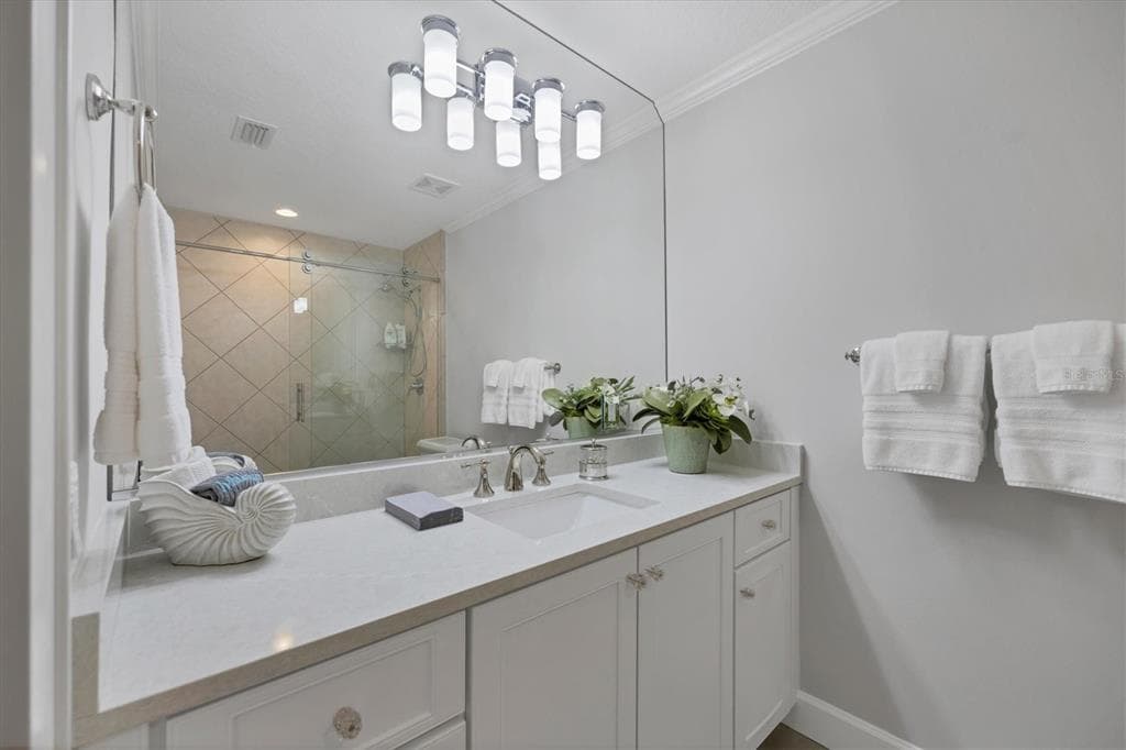 13213 GASPARILLA ROAD B601 photo 22