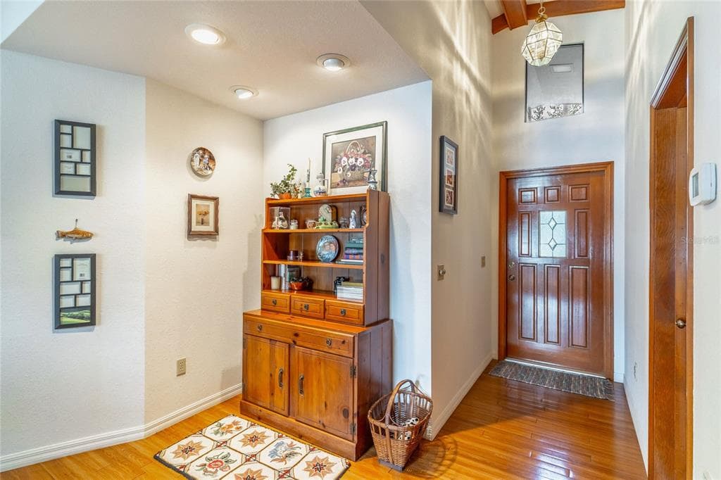 121 N LAKE GEORGE DRIVE photo 9