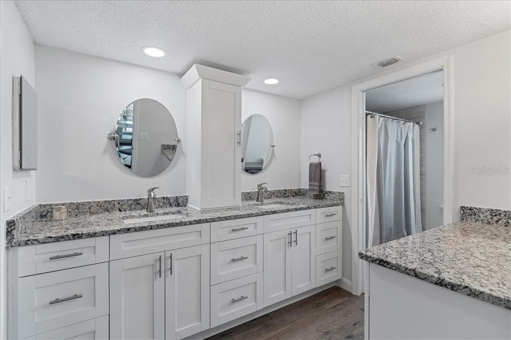 8251 BRENT STREET 918 photo 17