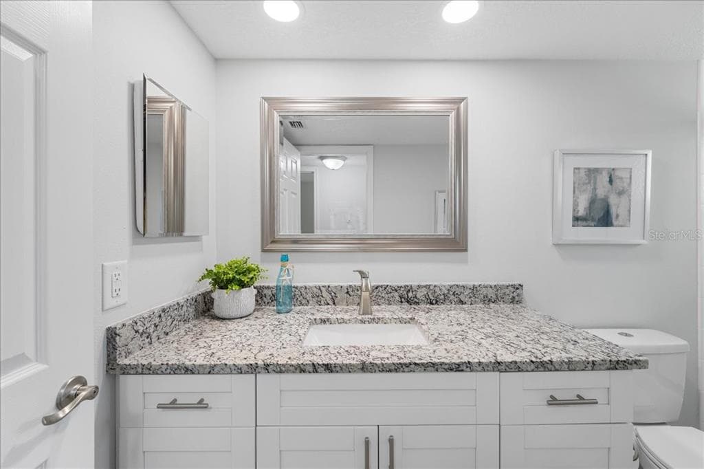 8251 BRENT STREET 918 photo 20