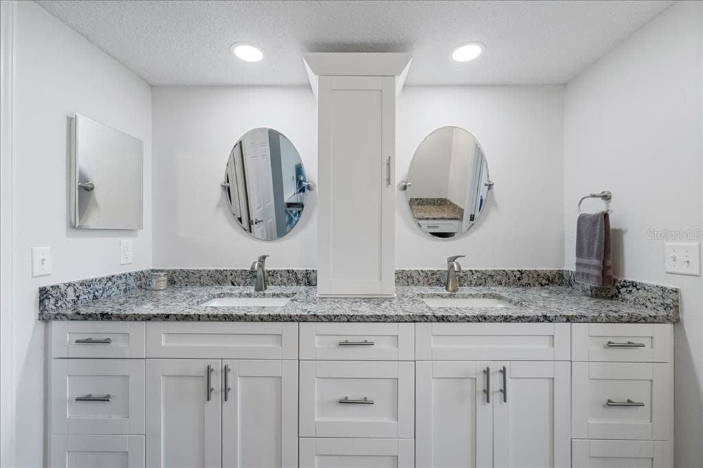 8251 BRENT STREET 918 photo 15