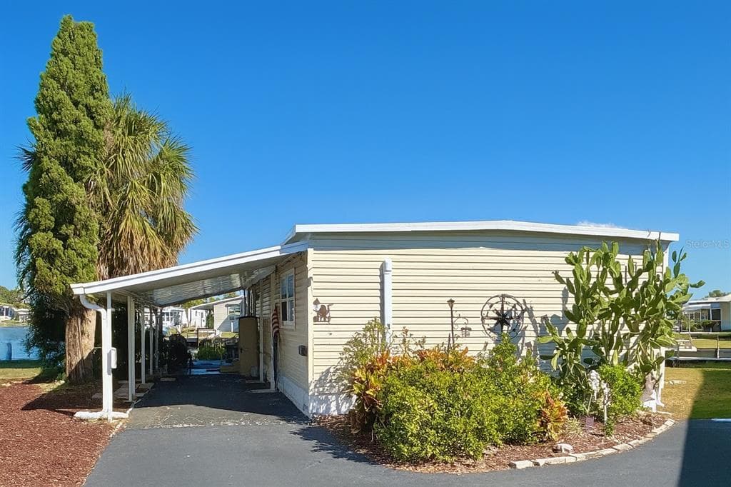 144 AMERICANA COURT NE #218 2