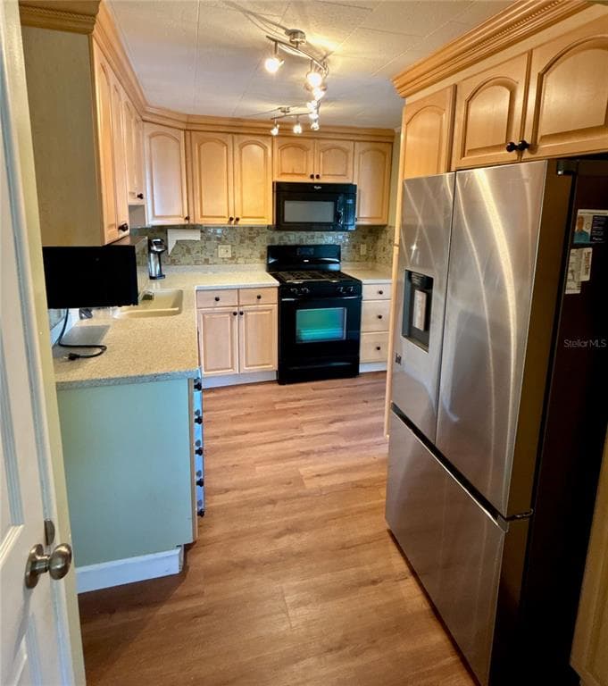 144 AMERICANA COURT NE 218 photo 11