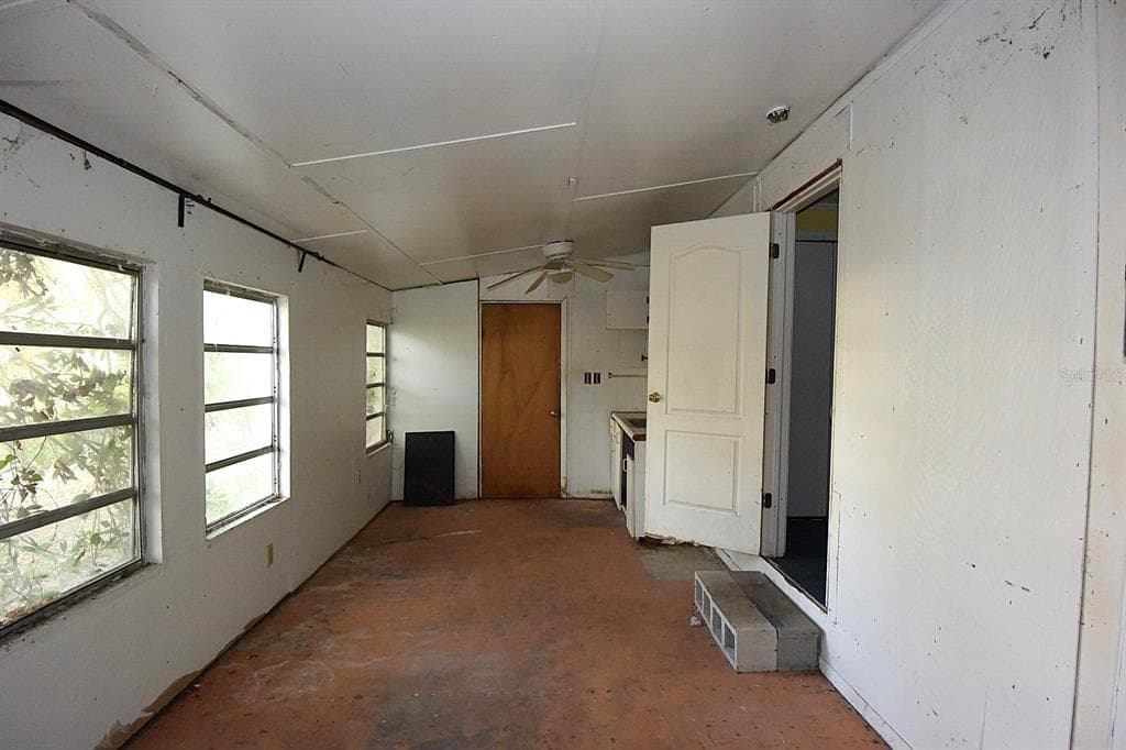 7610 ANNA AVENUE photo 23