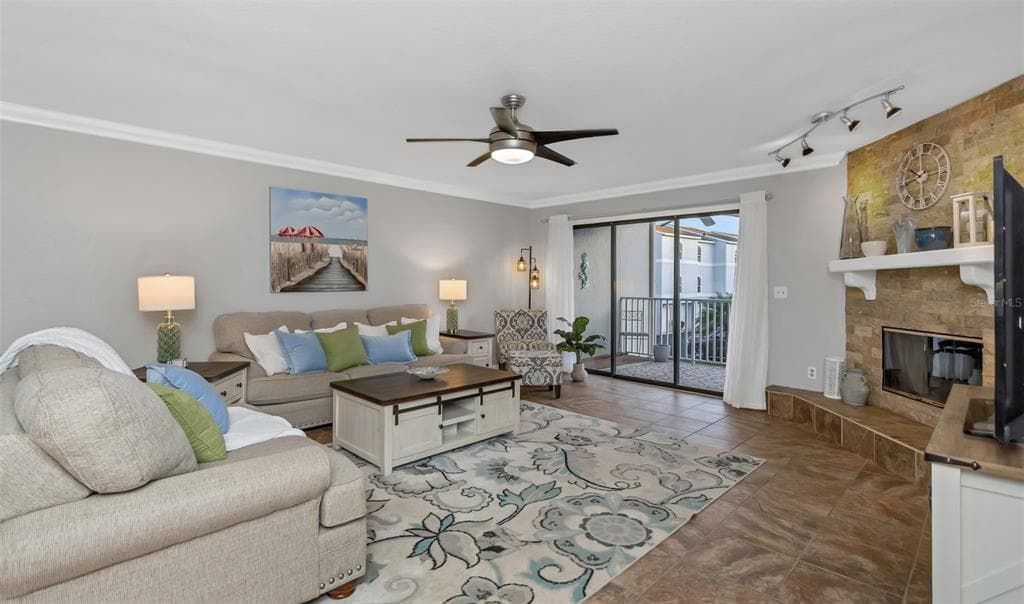 745 PINELLAS BAYWAY S 207 photo 12