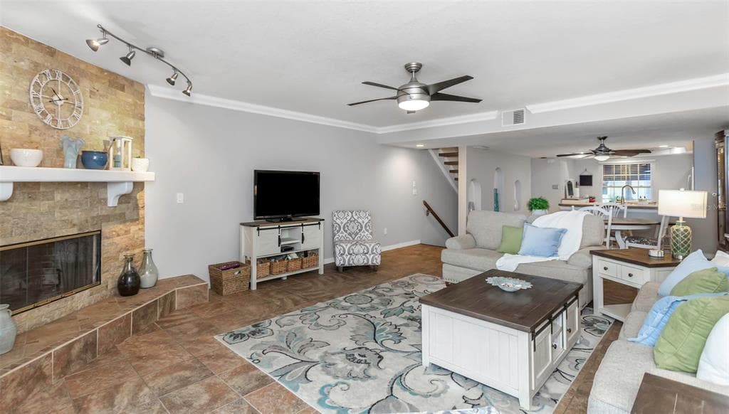 745 PINELLAS BAYWAY S 207 photo 14