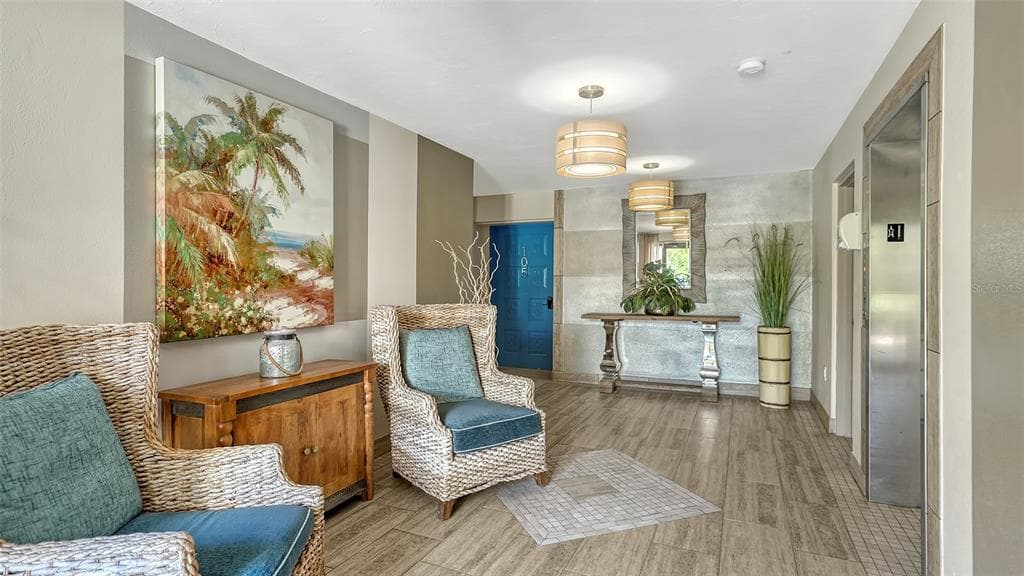 225 HOURGLASS WAY 103 photo 6