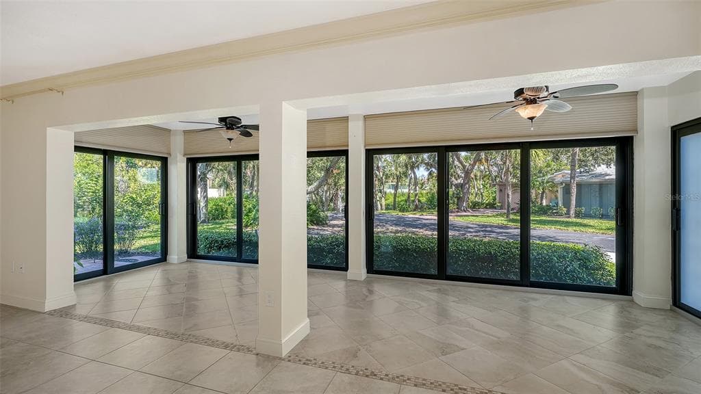 225 HOURGLASS WAY 103 photo 17
