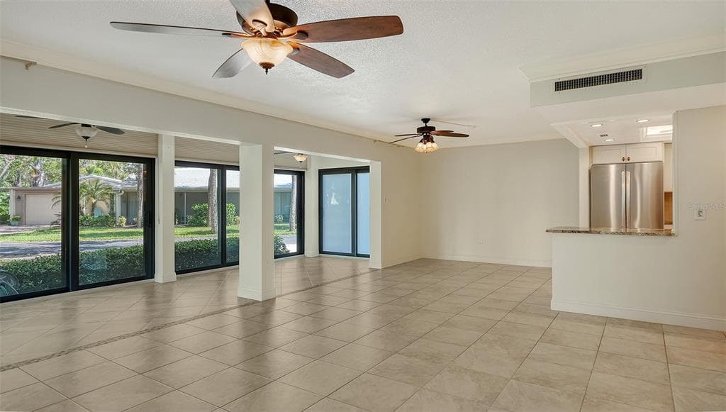 225 HOURGLASS WAY 103 photo 14