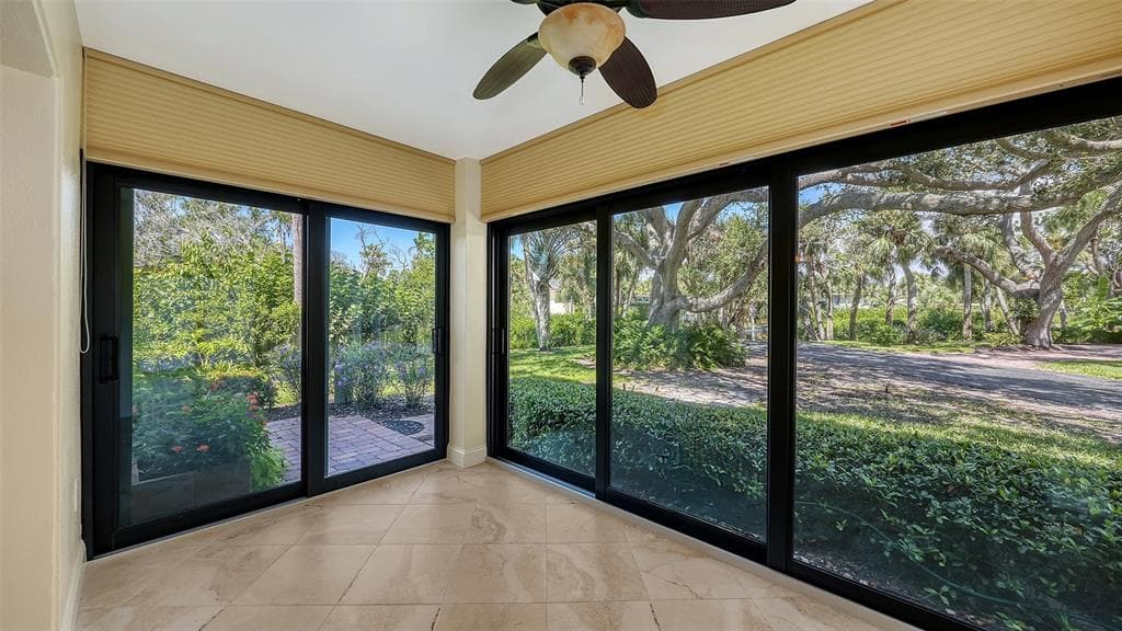 225 HOURGLASS WAY 103 photo 19