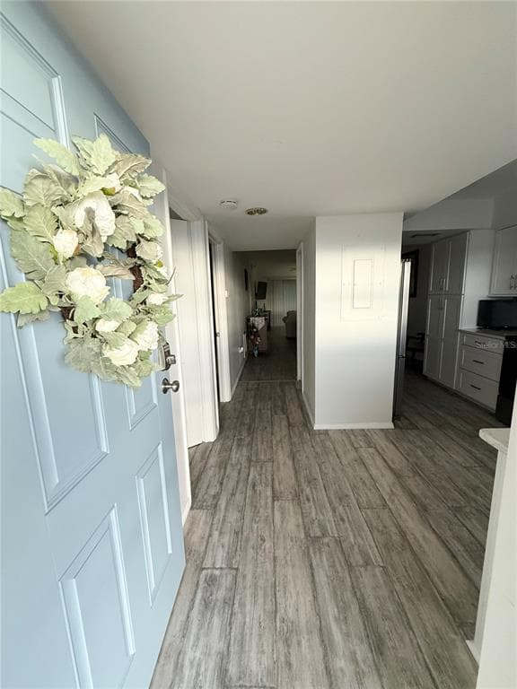 1480 GULF BOULEVARD 304 photo 6