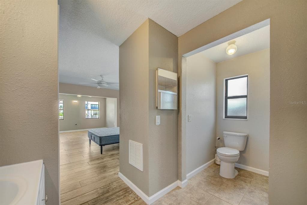 4266 DELEON DRIVE photo 23