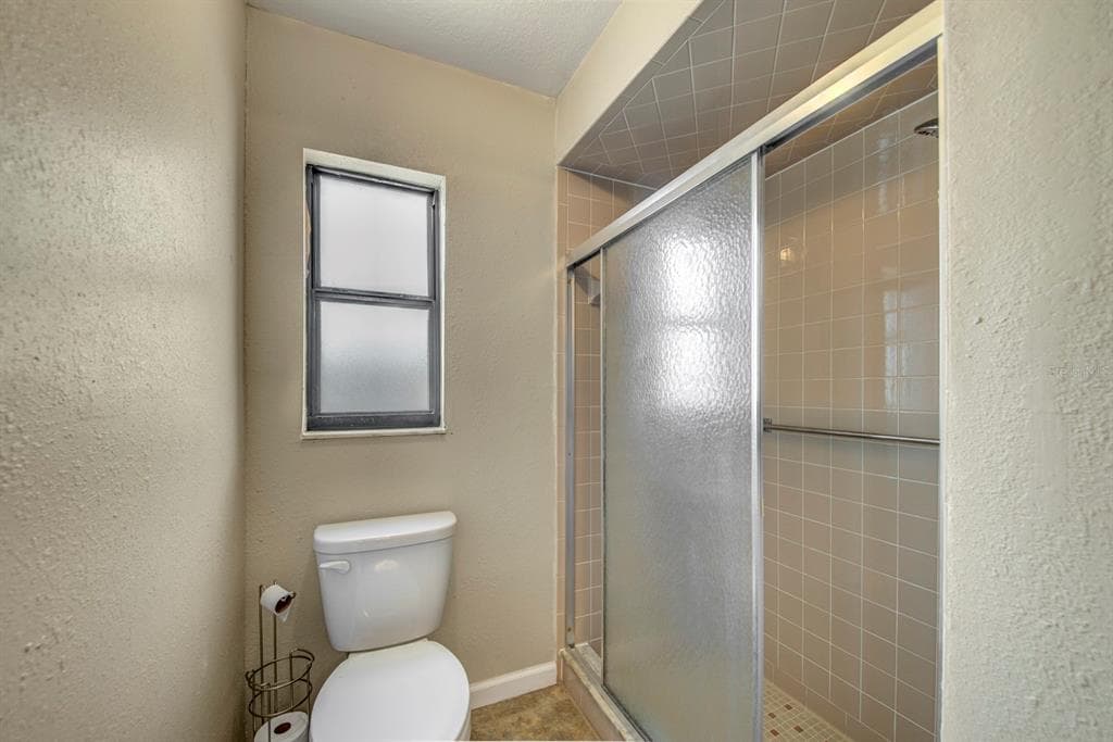 4266 DELEON DRIVE photo 24