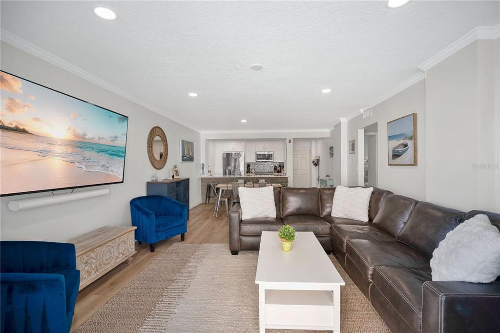 4505 S ATLANTIC AVENUE 305 photo 9