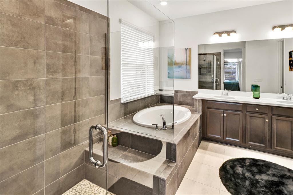 6378 GRANDVIEW HILL COURT photo 18