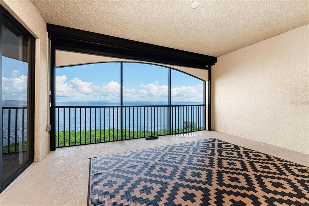 85 VIVANTE BOULEVARD 8534 photo 23