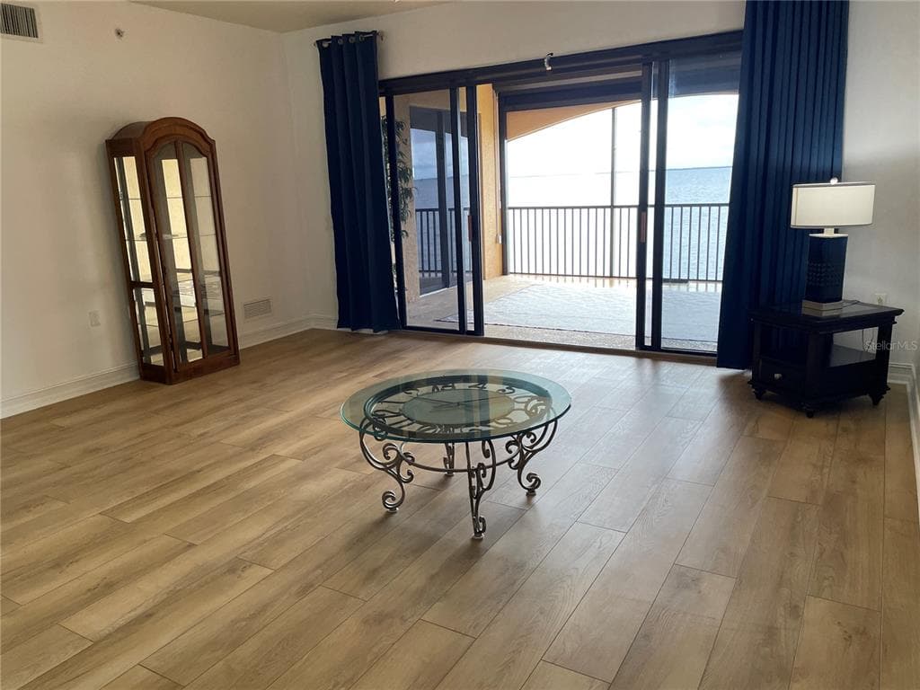85 VIVANTE BOULEVARD 8534 photo 25