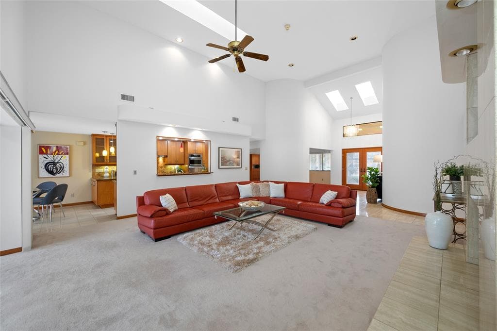 9807 COMPASS POINT WAY photo 18