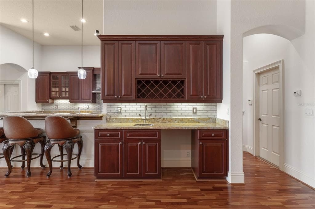 62 OAK VIEW CIRCLE photo 18