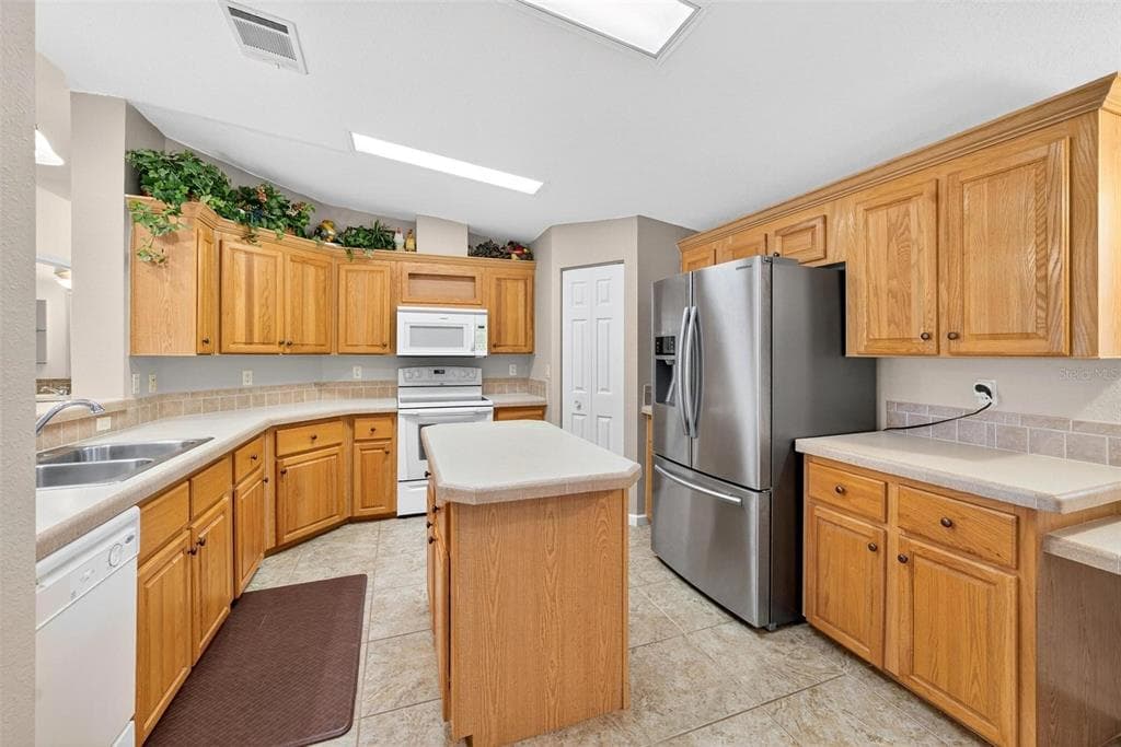 56310 REDBUD ROAD photo 22