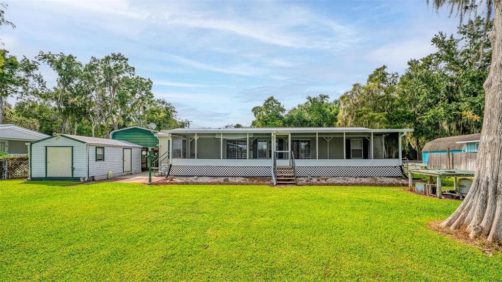 56310 REDBUD ROAD photo 9