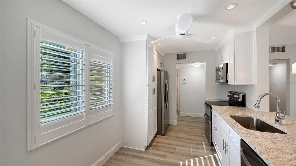 4976 GULF OF MEXICO DRIVE Villa 18 photo 11