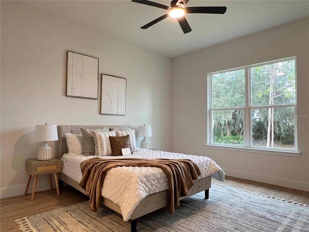 205 ROSEDALE DRIVE 4