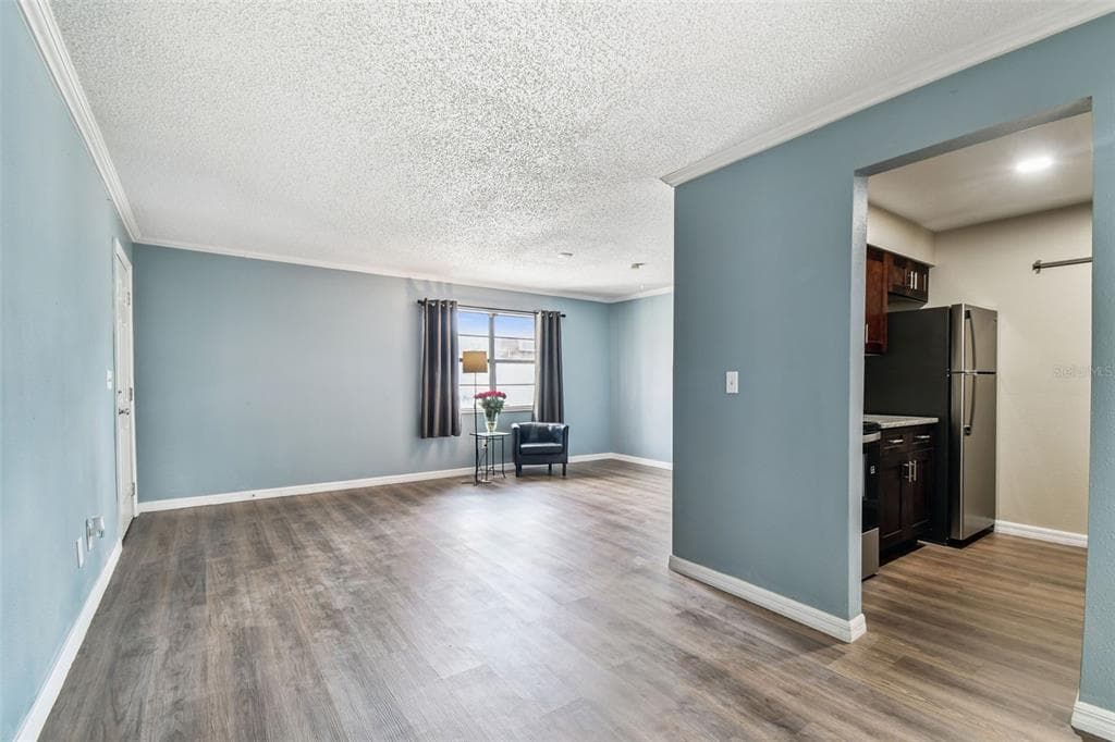 9115 TUDOR DRIVE E106 photo 17
