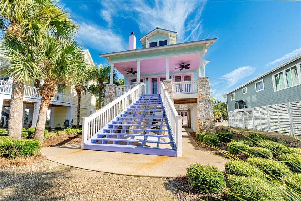 1410 SE MAGNOLIA DRIVE photo 3