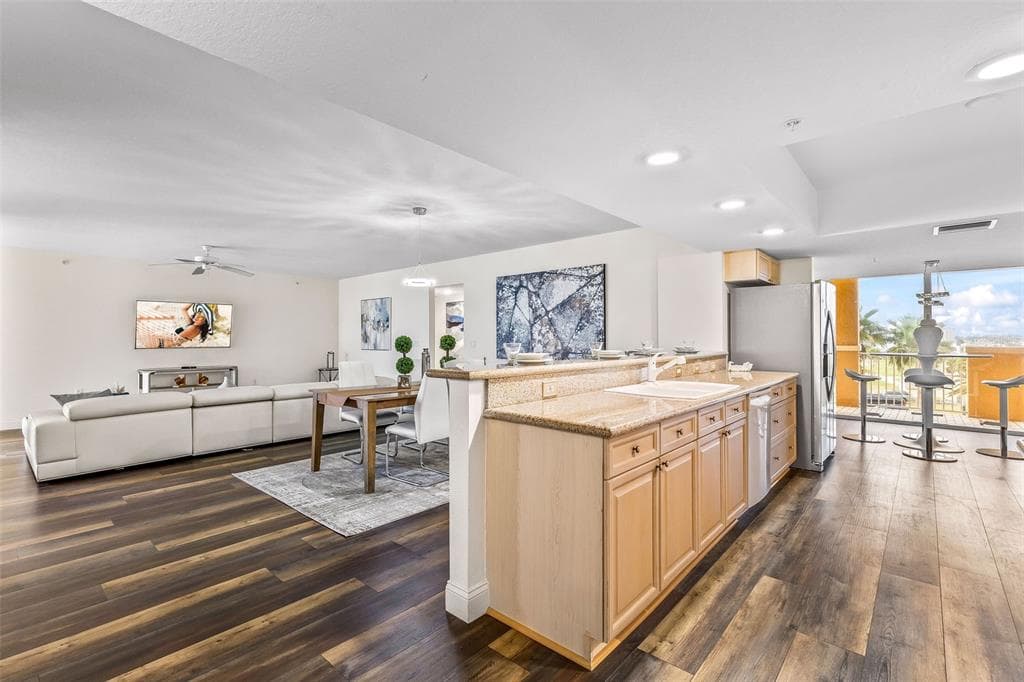 3145 S ATLANTIC AVENUE 405 photo 15