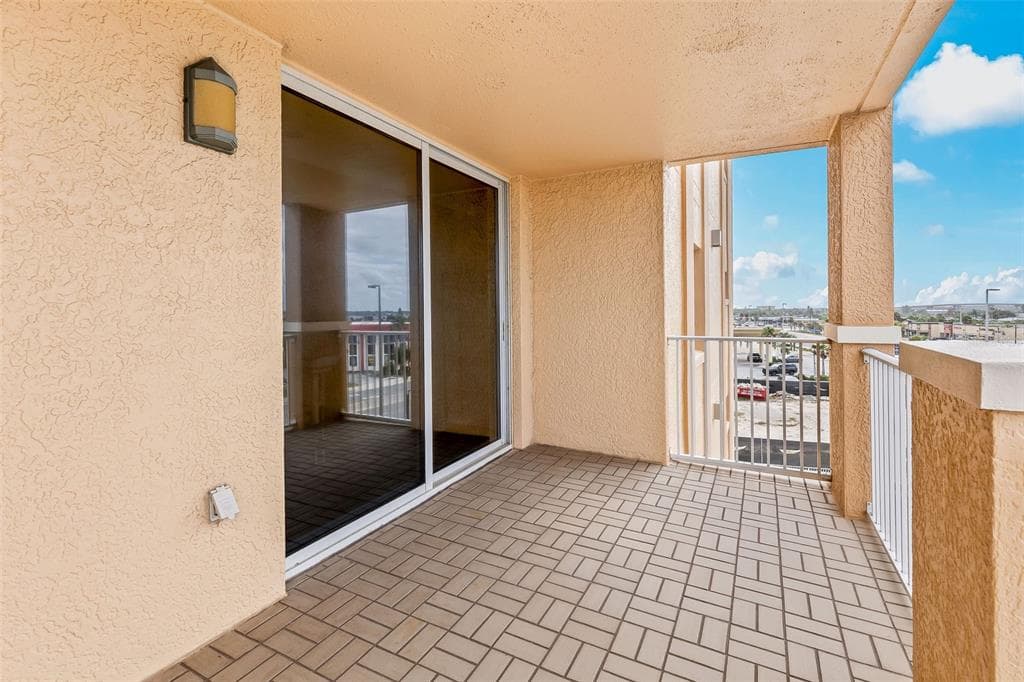 3145 S ATLANTIC AVENUE 405 photo 21