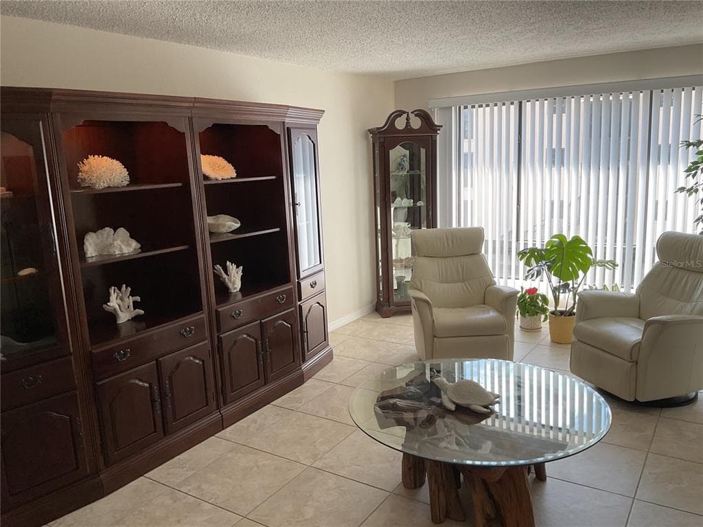 25188 MARION AVENUE D207 photo 10