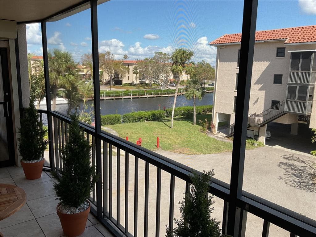25188 MARION AVENUE #D207 4