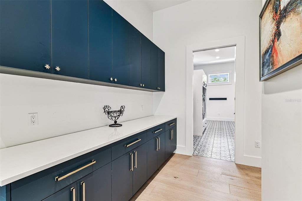 3321 MEANDER LANE photo 22