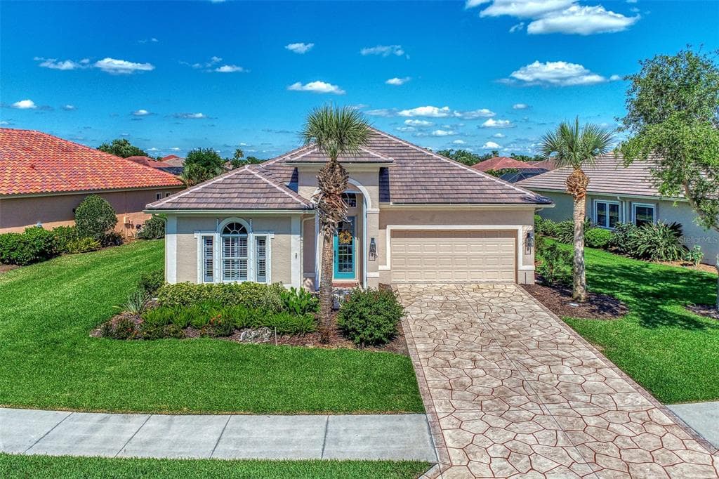 13335 GOLF POINTE DRIVE photo 1