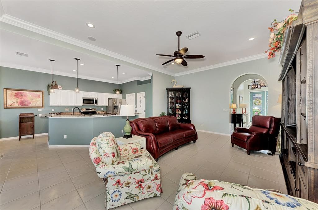 13335 GOLF POINTE DRIVE photo 10