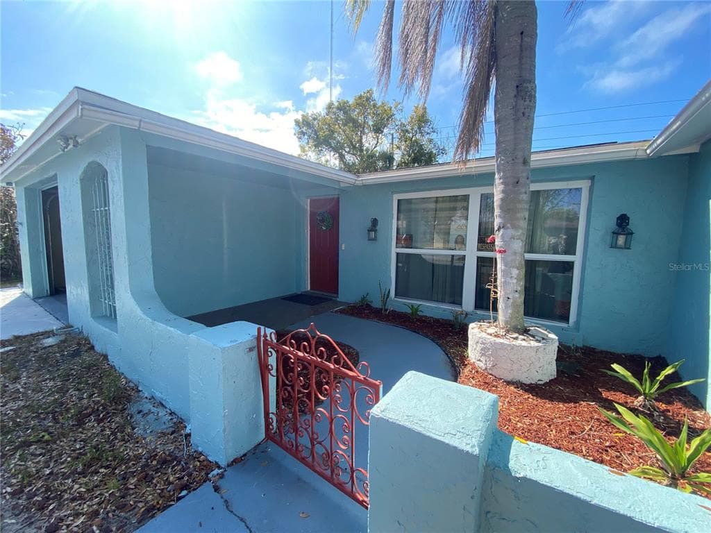 1817 DARTMOUTH DRIVE photo 3