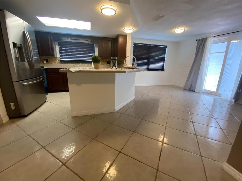 1817 DARTMOUTH DRIVE photo 8