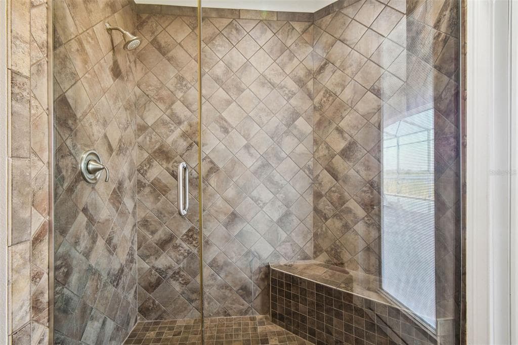 3215 GULF CITY ROAD photo 22