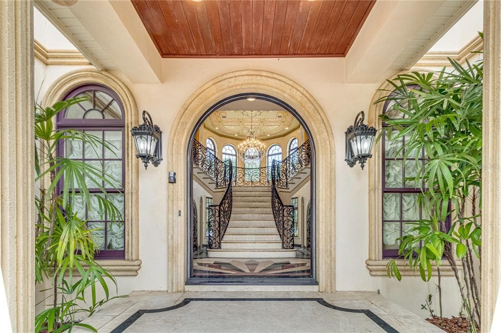 117 BELLAMERE PALMS COURT photo 12