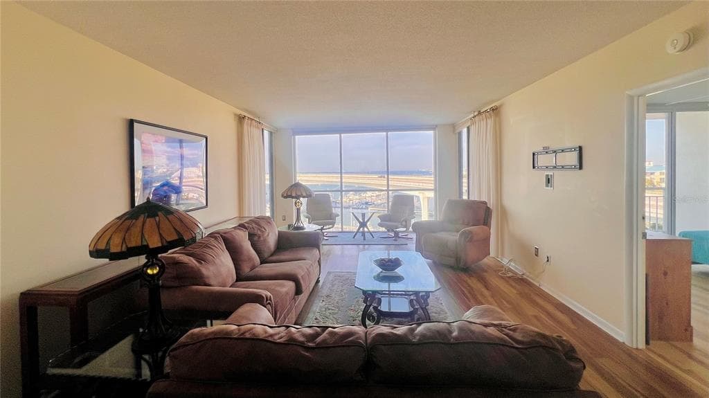 100 PIERCE STREET 1001 photo 13