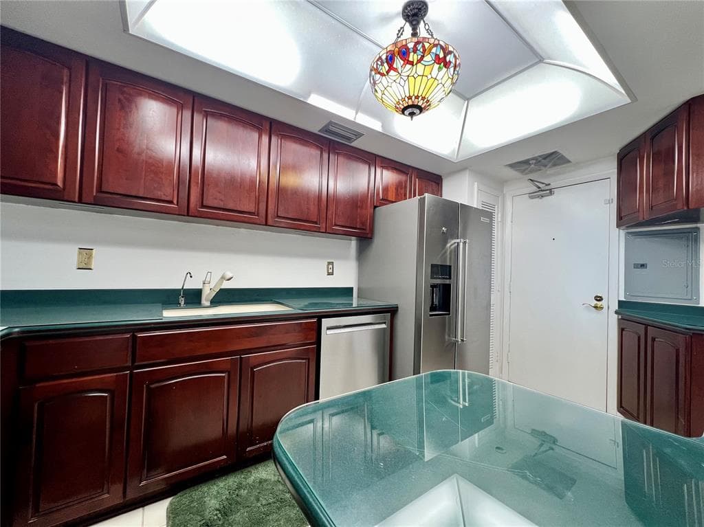 100 PIERCE STREET 1001 photo 12