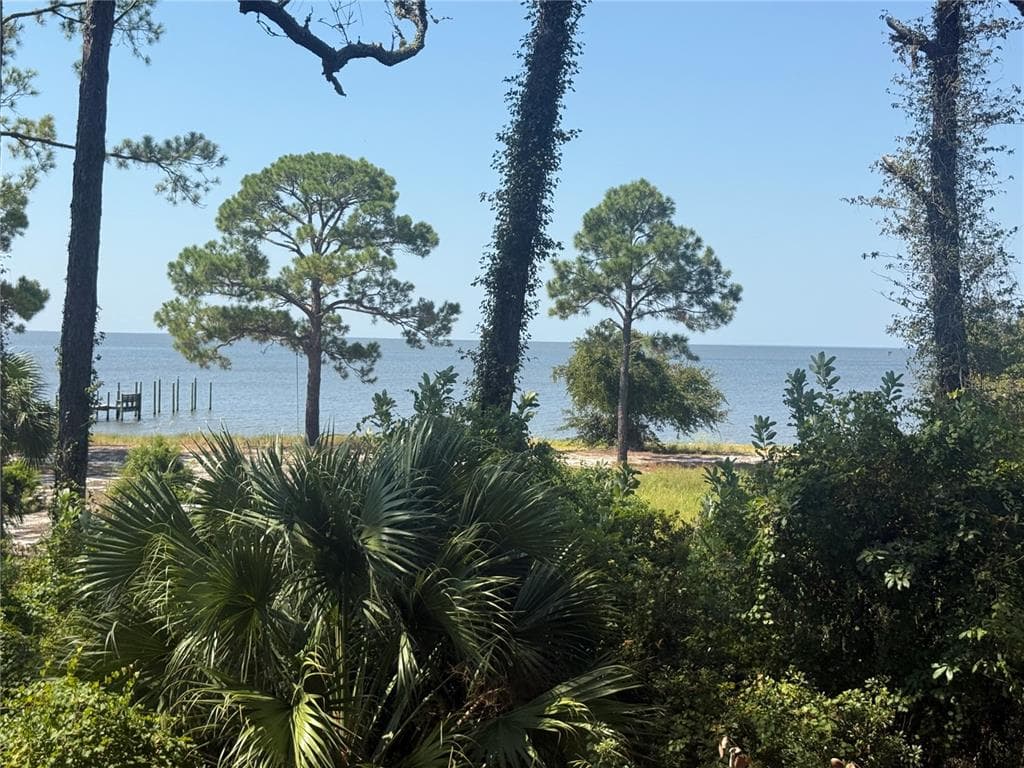 17 S BAYSHORE DRIVE photo 6